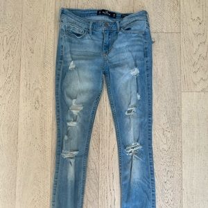 Hollister Low-Rise Super Skinny Jeans Size 3R